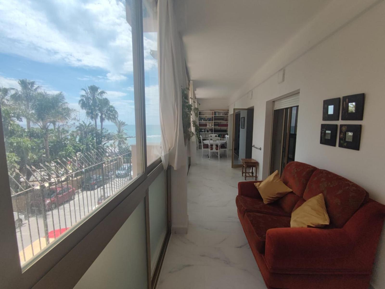 Mayoral Frontline Marbella Exterior photo