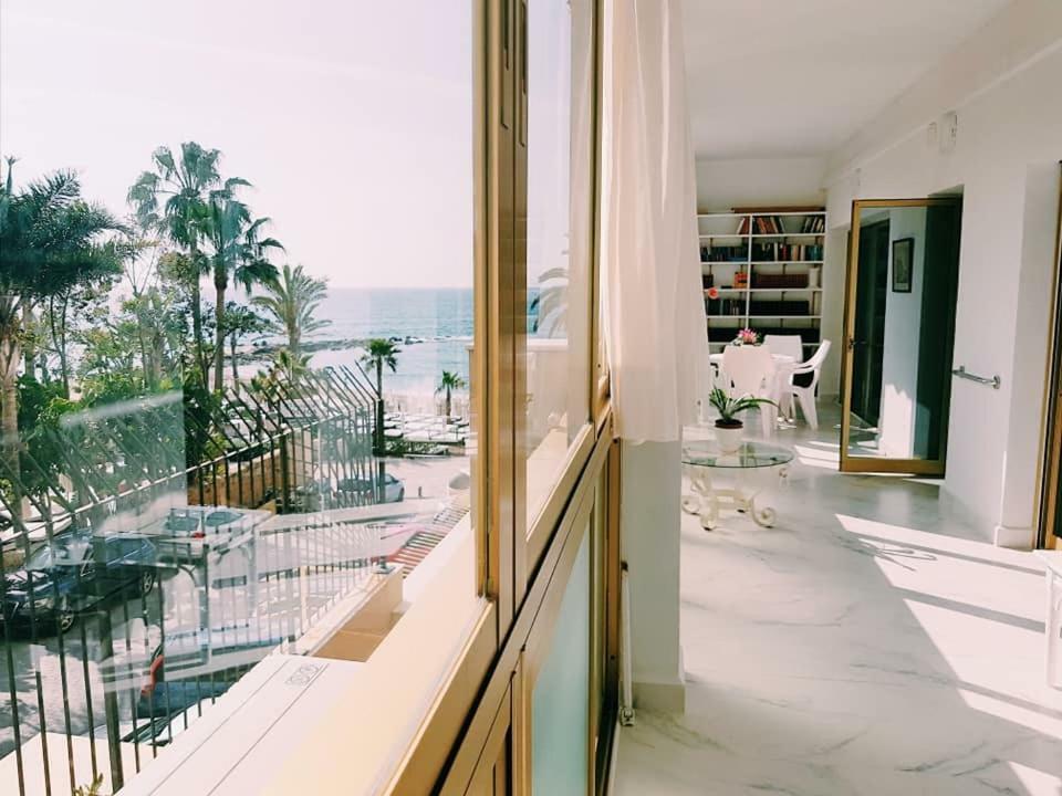 Mayoral Frontline Marbella Exterior photo